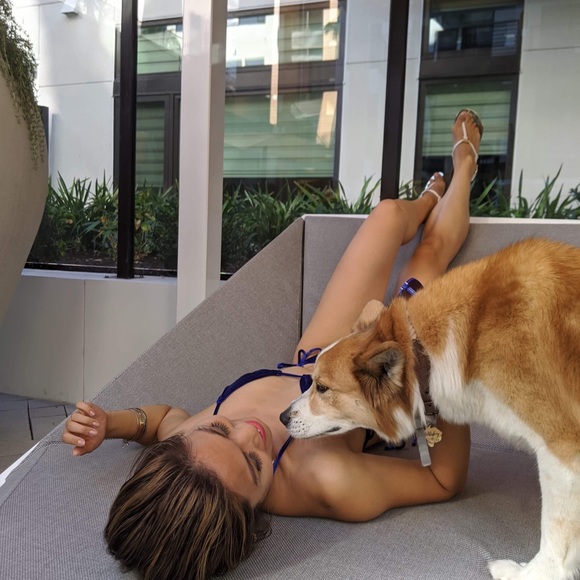 Welcome to my closet! ☀️ - Picture 10 of 11